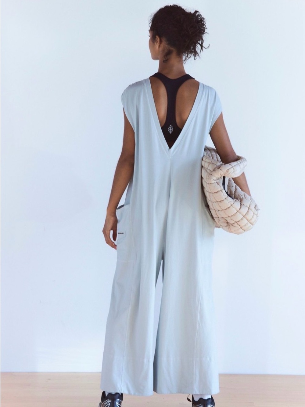 Free people movement $80 NWT Hot shot Freeform reversible onesie arctic snow.